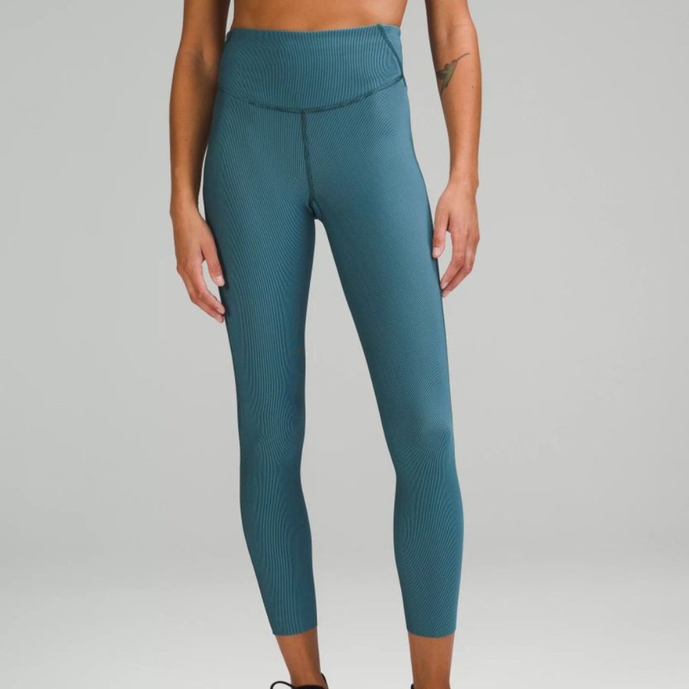 LULULEMON BASE PACE HIGH-RISE TIGHT 25" *TWO-TONE RIBBED SIZE 6
